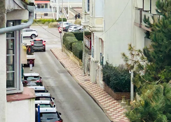 Center 4 People Appartement *